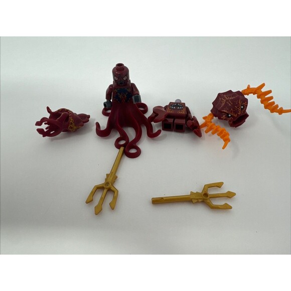 Lego Atlantis Lobster Guardian Minifigure 7985 with trident + Squid Warrior 8061 - Picture 7 of 10